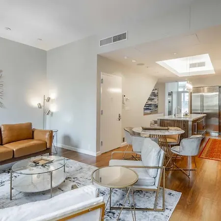Penthouse Hell's Kitchen *
