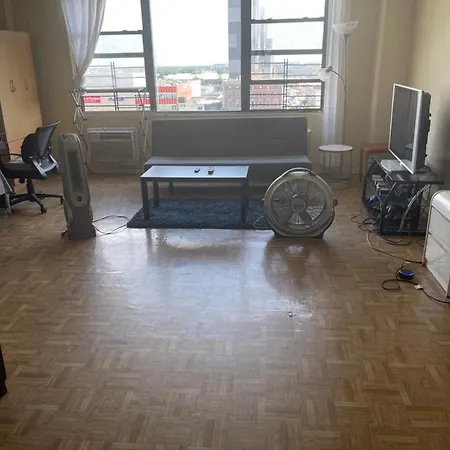 Hostel Luxurious Studio Apartment