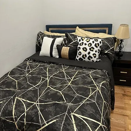 Latisha Luxury Place * New York