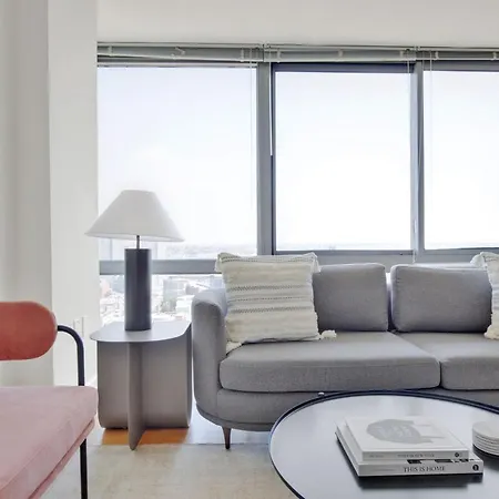 Lic 2br W Wd Elevator Doorman Nr E River Nyc-849 New York