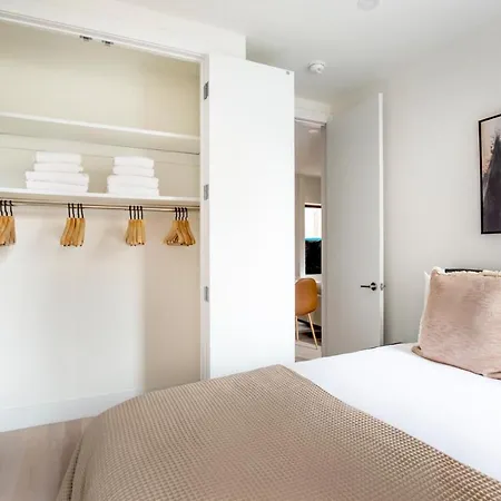 Apartment East Village 2br W Wd Nr Union Sq Nyc-937