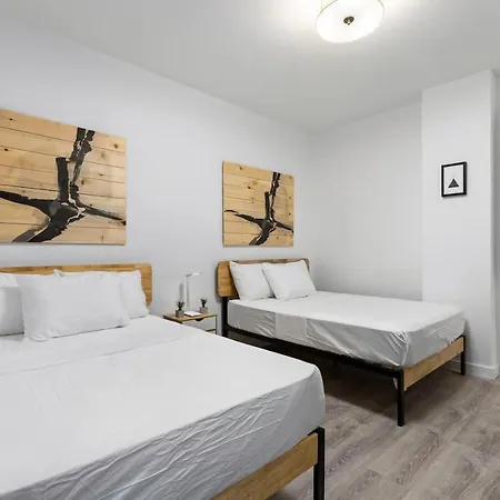 Gramercy Studio Two Beds *