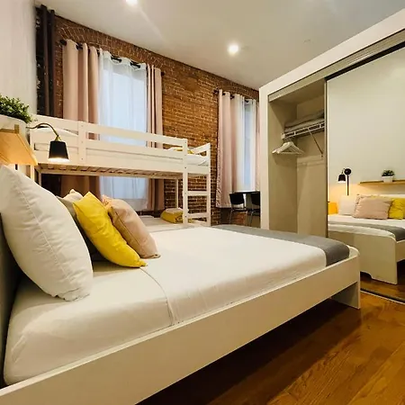 And The City, Empire State Building Apartment *