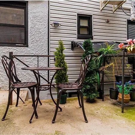 New! Luxury Queen In The Heart Of Brooklyn Apartment New York