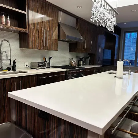 Penthouse Hell's Kitchen Apartment *