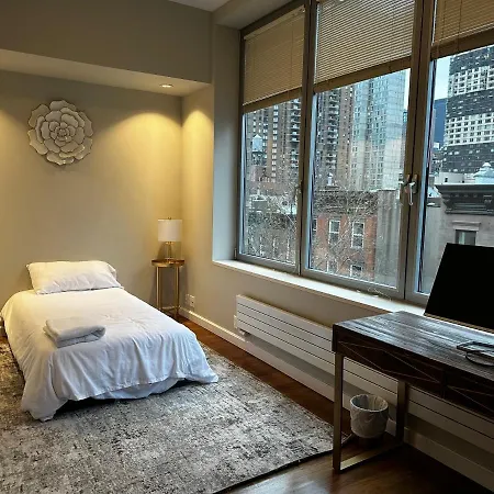 Penthouse Hell's Kitchen Apartment