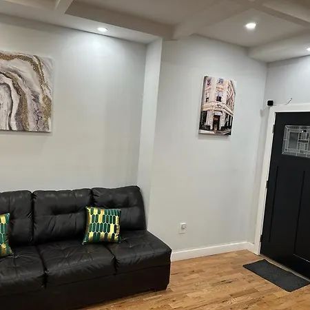 Latisha Luxury Place Hotel