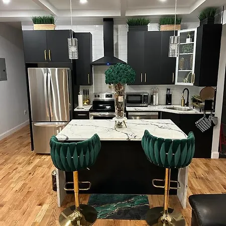 Latisha Luxury Place *