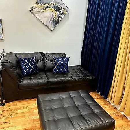 Latisha Luxury Place * New York