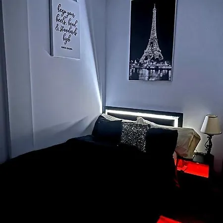 Latisha Luxury Place *