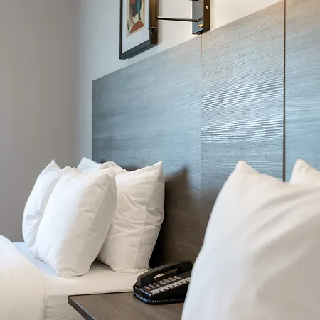 Hotel The Red Hook New York