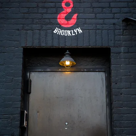 The Red Hook 3*