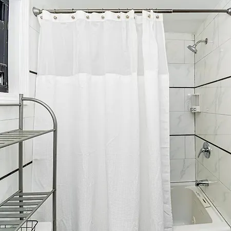 Luxury In The Heart Of Brooklyn Apartment *