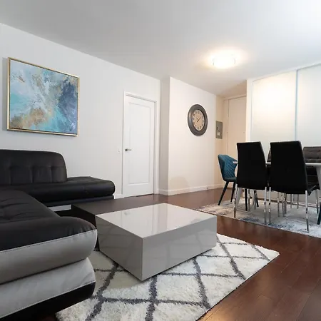 Superb 3 Bedroom Apt In Nyc Apartment *