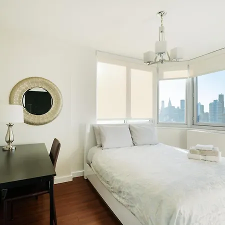 Apartment Beautiful 3 Bedroom With Private Balcony *