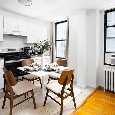 Beautiful 3 Bd/1 Ba In Nomad Nyc