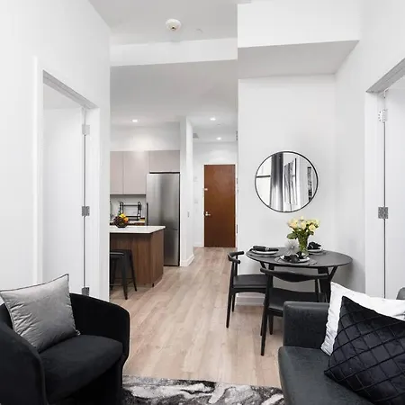 Apartment Modern 2br/2ba + Office With Washer/dryer *