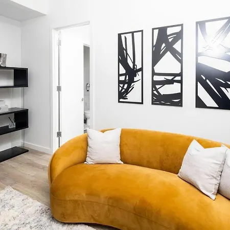 Modern 3br And 2ba And Office In Financial District Apartment