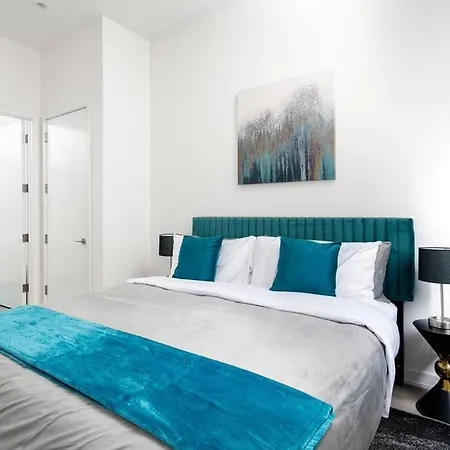 Freshly Renovated 2bd/1.5ba In Downtown