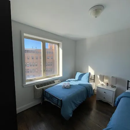 15 Minutes From Manhattan Cityview New York