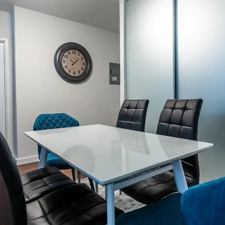 Superb 3 Bedroom Apt In Nyc New York