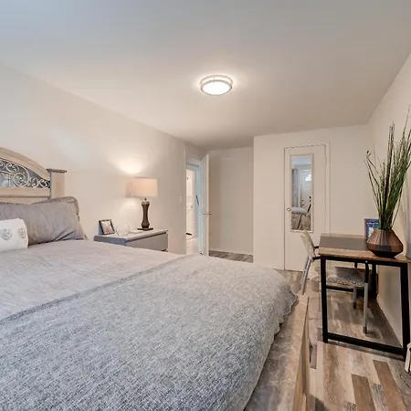 Wonderful Getaway In Canarsie Brooklyn With Parking New York