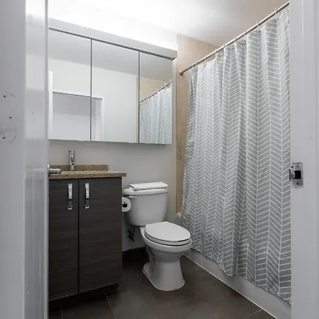 Superb 3 Bedroom Apt In Nyc * New York
