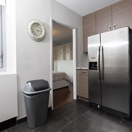 Superb 3 Bedroom Apt In Nyc Apartment