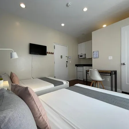 And The City, Empire State Building Apartment *