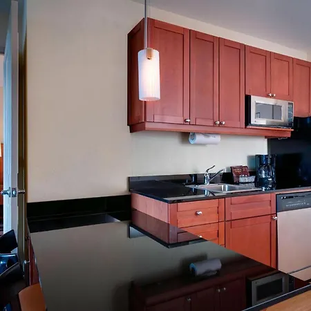 By Marriott Manhattan/times Square Hotel 4*