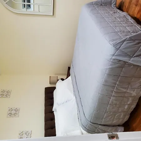 Apartment 1118-1 Comfortable Qualitycribs New York
