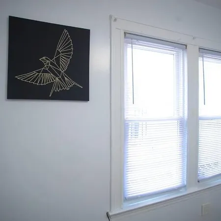 Hotel Beautiful 3-bedroom In Brooklyn With Parking New York