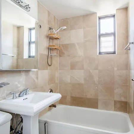 Corner 1br In W Village W Doorman Nyc-157 Apartment New York