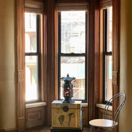 Northern Lights Mansion Bed & Breakfast New York