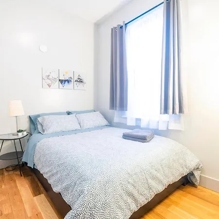 Cozy In South Williamsburg