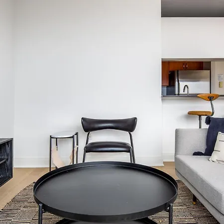 Murray Hill 1br W Gym Doorman Pool Rooftop Nyc-585 Apartment