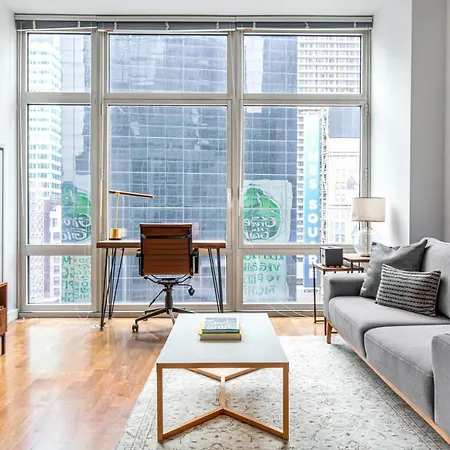 Midtown 1br W Doorman Gym Nr Theater District Nyc-595 * New York