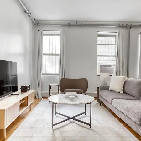 Williamsburg 2br W Wd Nr Domino Park Nyc-966 * New York