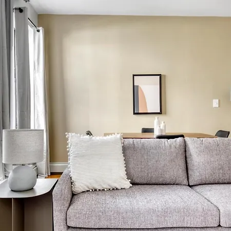 Williamsburg 2br W Wd Nr Domino Park Nyc-966 Apartment *
