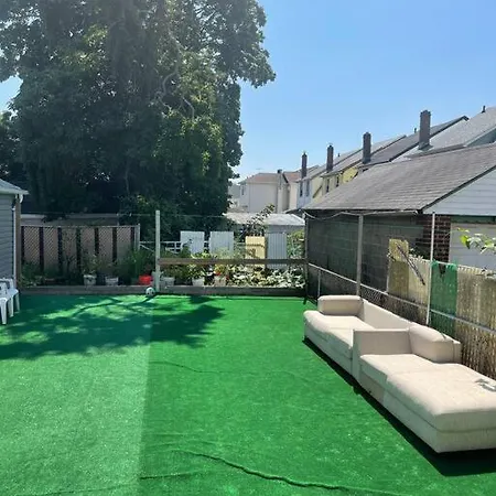 Private House 5 Minutes From Airport Jfk & Casino