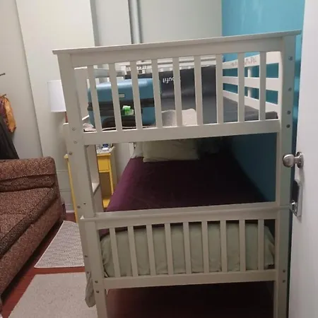 Apartment Super Spacious 7 Bedroom. Great For Group Getaway! *