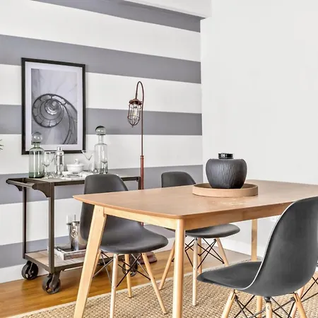Chelsea 1br W Office Nook Balcony Doorman Nyc-25 New York