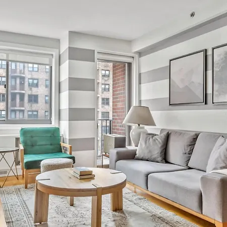 Apartment Chelsea 1br W Office Nook Balcony Doorman Nyc-25