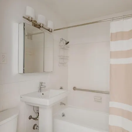 Apartment Kips Bay 1br W Gym Doorman Nr Murray Hill Nyc-1062