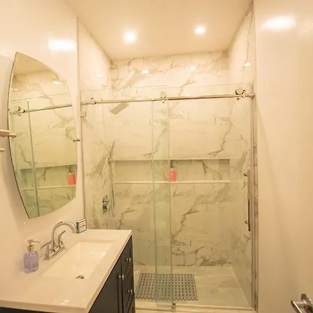 4 Bed Luxury Apt Long Or Short *