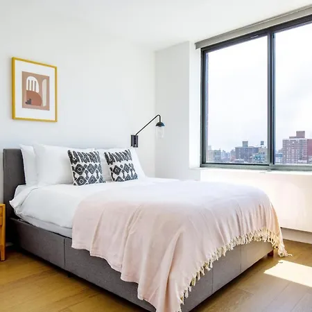 Murray Hill 1br W Gym Doorman Pool Rooftop Nyc-585 Apartment New York