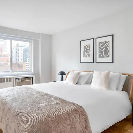 Apartment Lenox Hill 2br W Elevator Doorman Nyc-1012