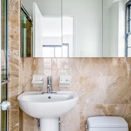 Midtown E 2br W Wd Nr Park Nyc-533 Apartment New York