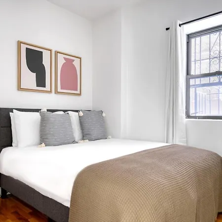 Williamsburg 2br W Wd Nr Domino Park Nyc-966 *