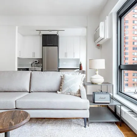 Midtown E Studio W Wd Nr Central Park Nyc-530 *